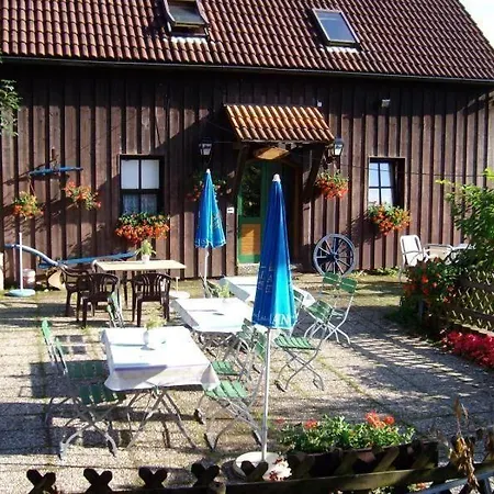 Mit Zwei Schlafzimmern Und Balkon Apartment *